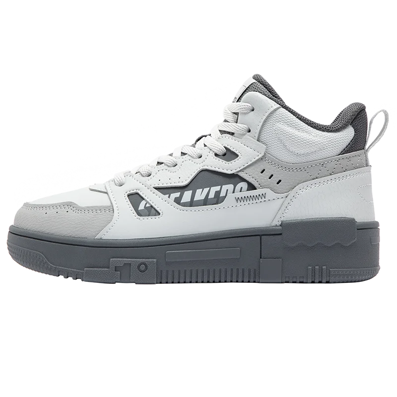 361 Degrees Women Plush Skateboard Shoes Leather Warm Water-repellent Non-Slip Soft Rebound Comfort Female Sneakers 682446613B