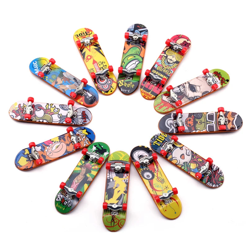 Finger Skateboard Skatepark Mini Ramp Skateboarding with Metal Wheels Finger Teck Toys for Finger Sport Game