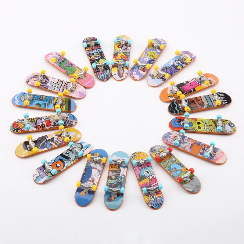 12 Styles Pattern Box Packag Beginner Mini Finger Skateboards DIY Kits Frosted Surface Alloy Finger Skateboard Indoor Home Toys
