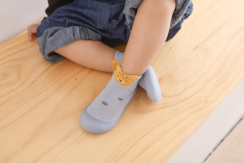 1 Pair Baby Shoes Spring Autumn Cotton Anti-Slip First Shoes Baby Toddler Shoes Cartoon First Walker Kids Soft Rubber Sole Shoe