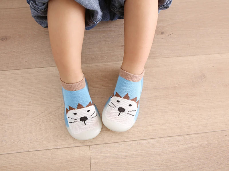 1 Pair Baby Shoes Spring Autumn Cotton Anti-Slip First Shoes Baby Toddler Shoes Cartoon First Walker Kids Soft Rubber Sole Shoe