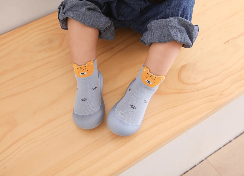 1 Pair Baby Shoes Spring Autumn Cotton Anti-Slip First Shoes Baby Toddler Shoes Cartoon First Walker Kids Soft Rubber Sole Shoe