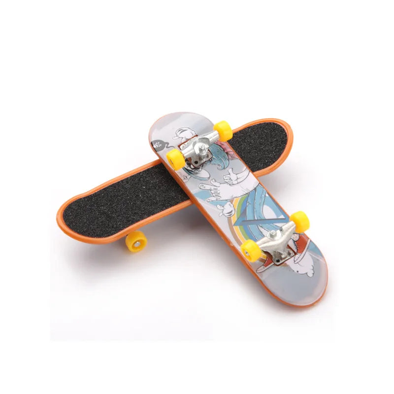 12 Styles Pattern Box Packag Beginner Mini Finger Skateboards DIY Kits Frosted Surface Alloy Finger Skateboard Indoor Home Toys